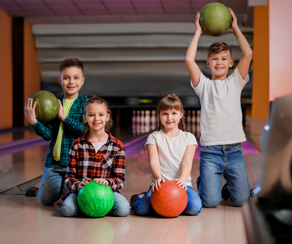 Glow Bowling - Tri-City Lanes